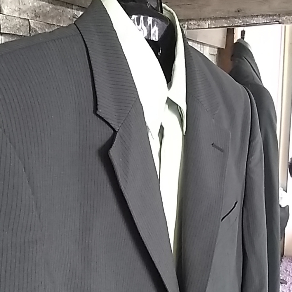 NWOT REMUS UOMO BLAZER